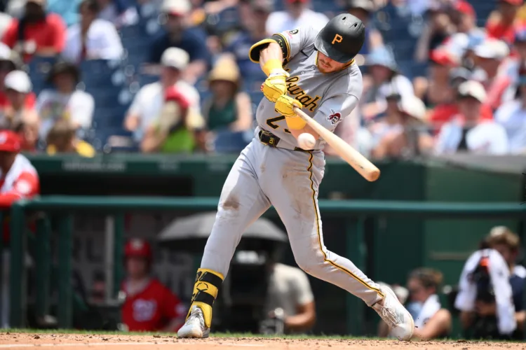 Griffin's big day leads the Pirates  over Nationals
